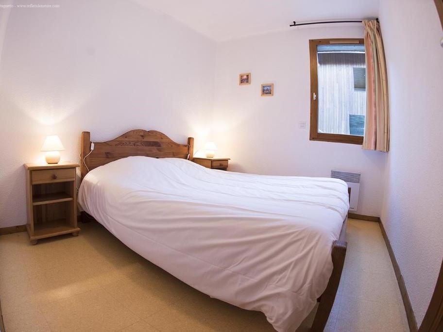 Vaujanylocations - Chalet De Marie Chambre photo